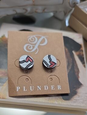 3/$10 Plunder White and Red Heart Stud Earrings